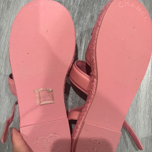 Chanel sandals - Picture 2 of 2